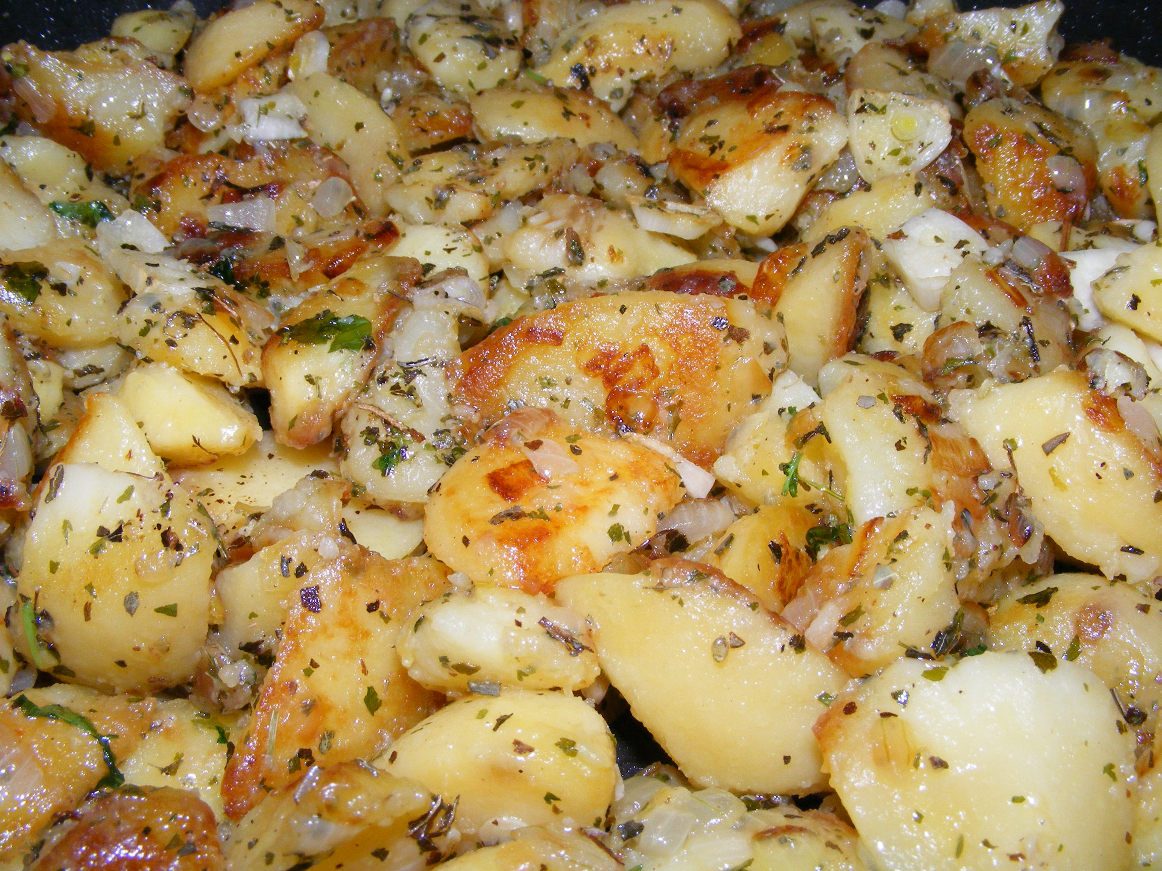 Рецепт жареной картошки с капустой на сковороде